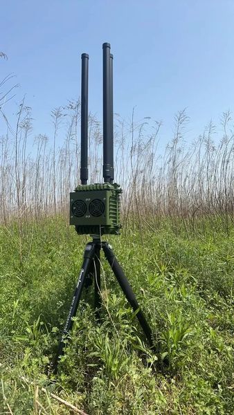Купольний РЕБ "Халк" на 3 діапазони (700 Мгц-1050Мгц)